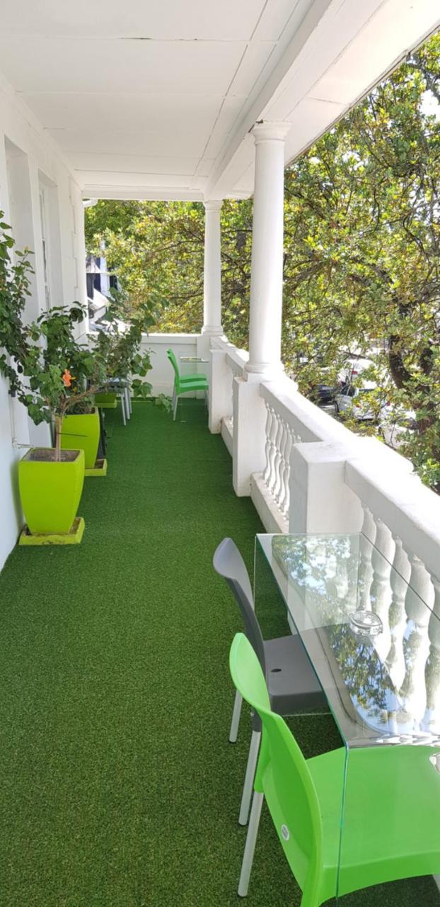 مبيت وإفطار ستيلينبوش The Vibe Dorp Street المظهر الخارجي الصورة